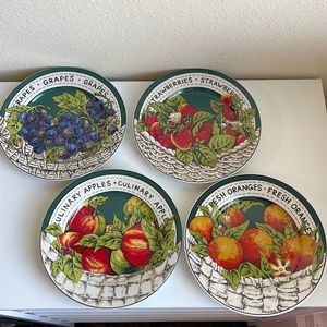 Gibson Salad Dessert Fruit Plates set of 4
